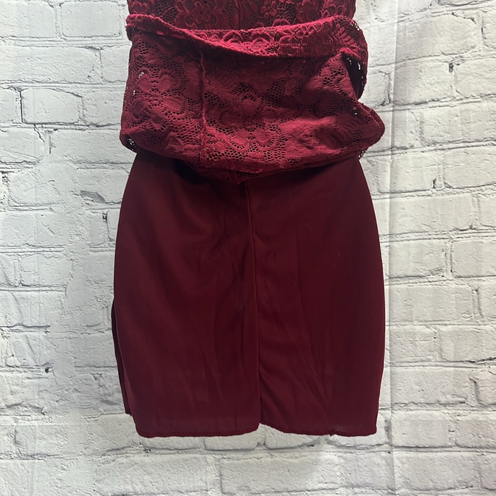 H&M, burgundy lace, womens dress - Picture 6 of 6